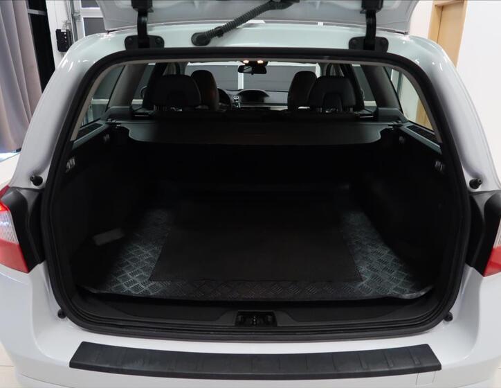 Volvo V70 9