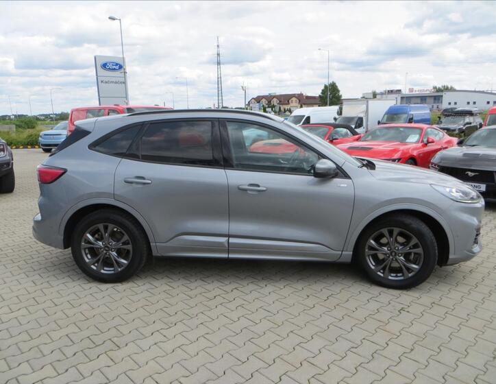 Ford Kuga 6
