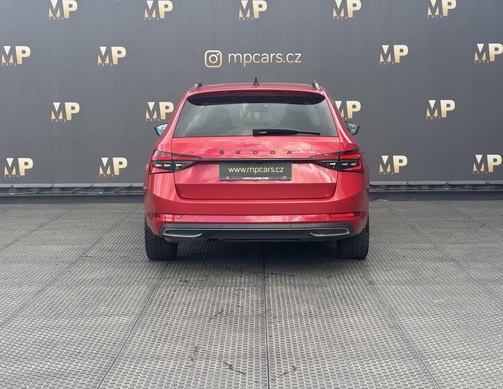 Škoda Superb 8