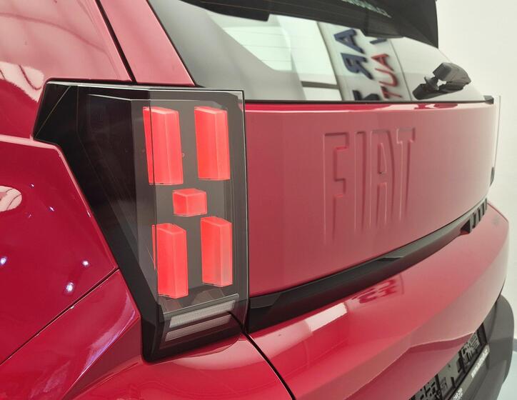 Fiat Grande Panda 10