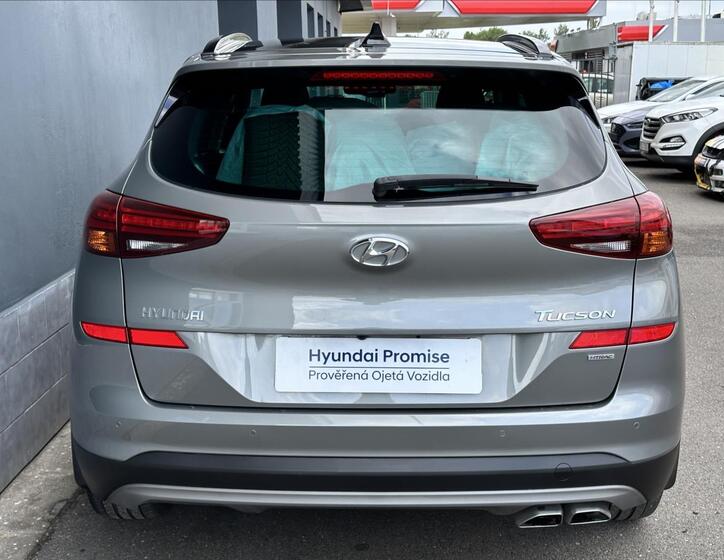 Hyundai Tucson 4