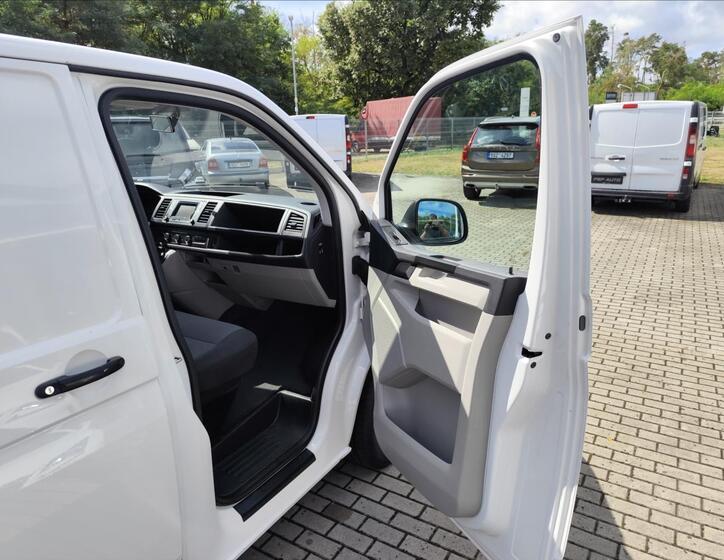 Volkswagen Transporter 27