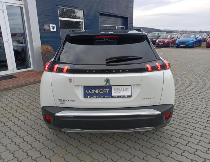 Peugeot 2008 11