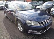 Volkswagen Passat 1