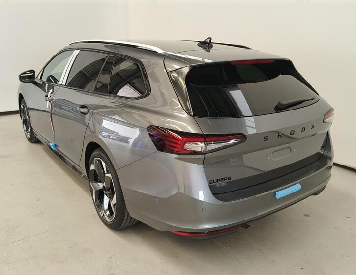 Škoda Superb 4