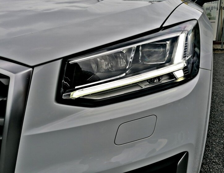 Audi Q2 30