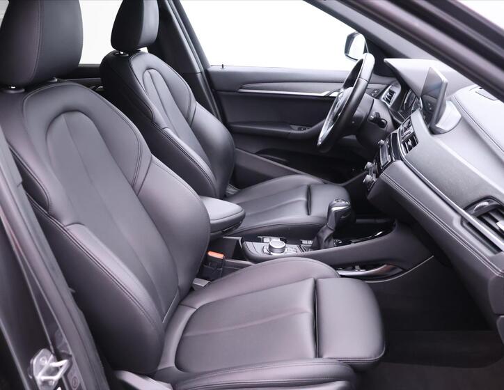 BMW X1 15