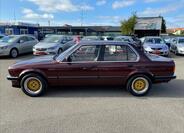 BMW Řada 3 8