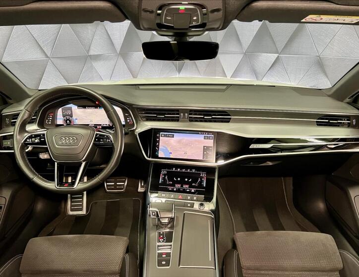 Audi A7 10