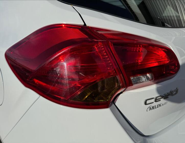KIA Ceed 21