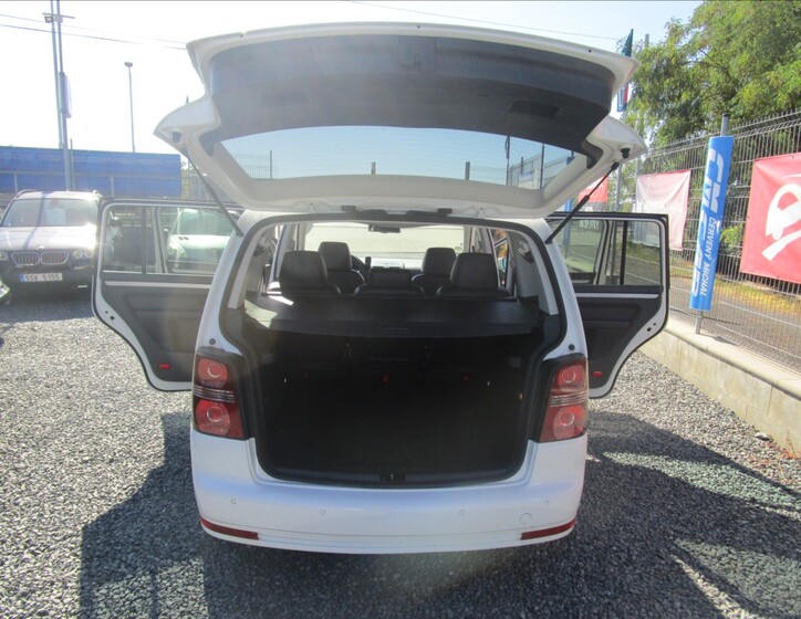 Volkswagen Touran 41