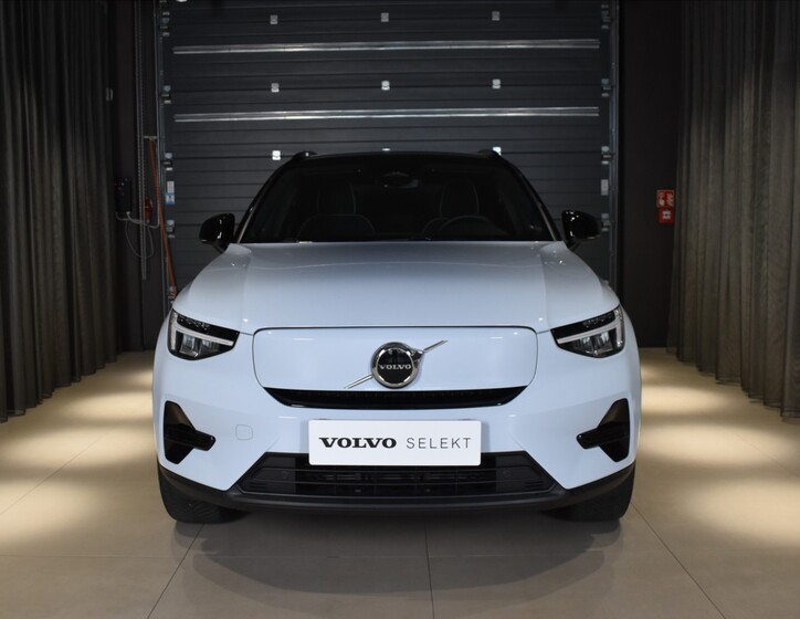 Volvo XC40 6
