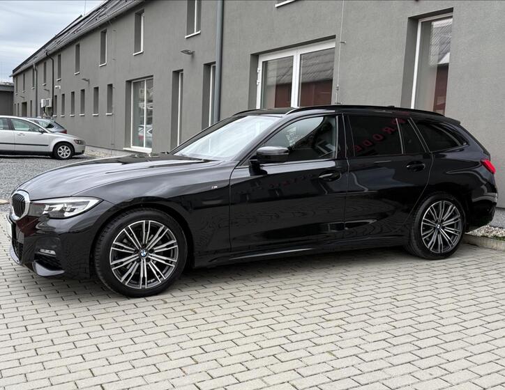 BMW Řada 3 2