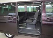 Volkswagen Multivan 14