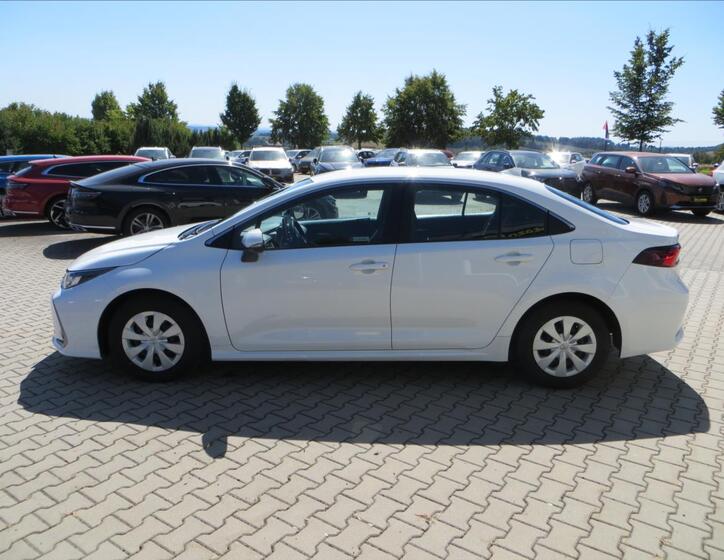 Toyota Corolla 4