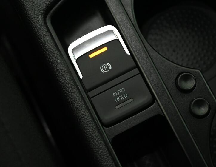 Volkswagen Touran 26