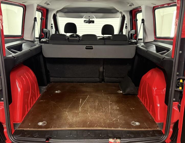 Opel Combo 12