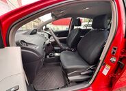 Toyota Yaris 14