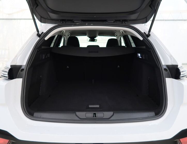 Peugeot 308 11