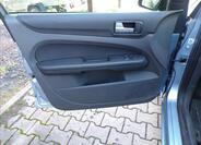 Ford Focus 16