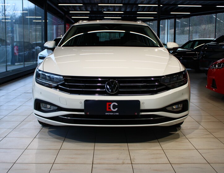 Volkswagen Passat 2