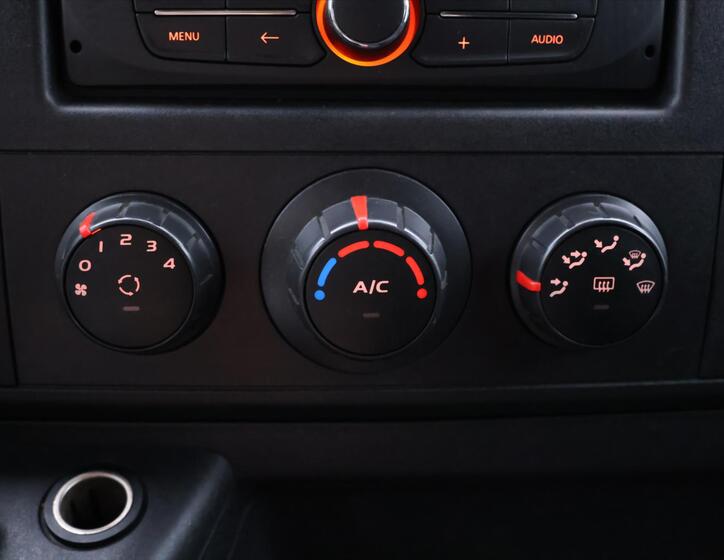 Renault Master 21