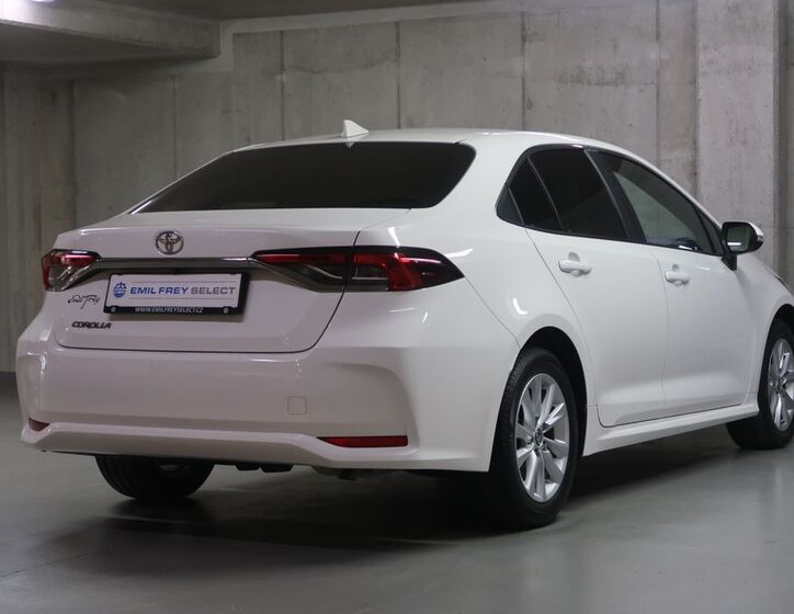 Toyota Corolla 5