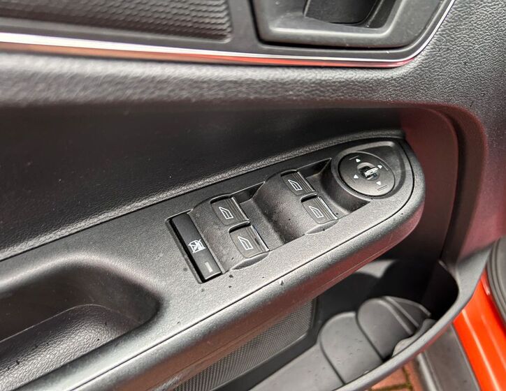 Ford B-MAX 12