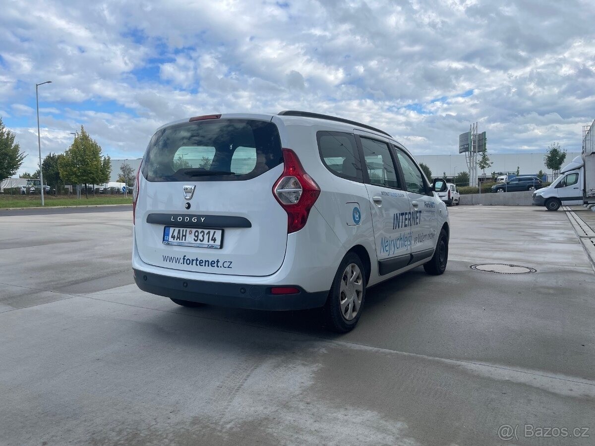 Dacia Lodgy