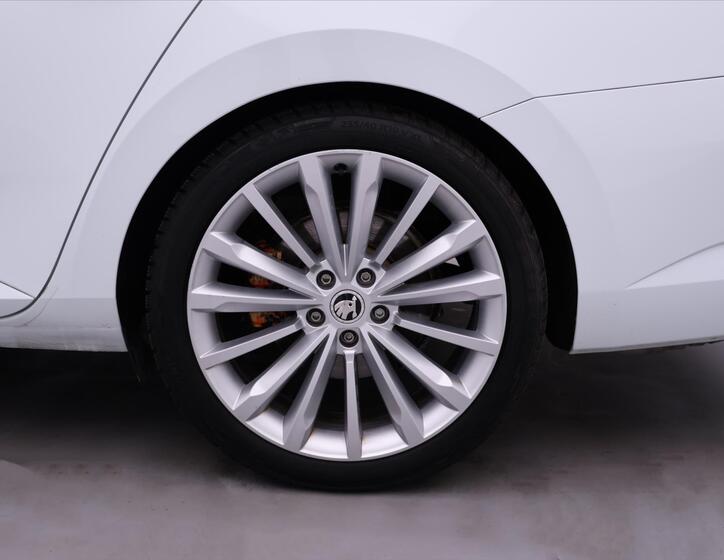 Škoda Superb 26