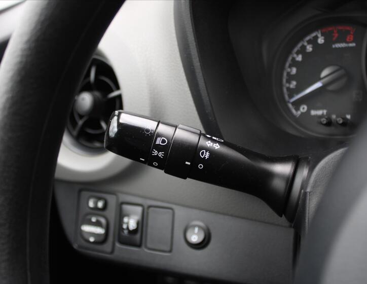 Toyota Yaris 14