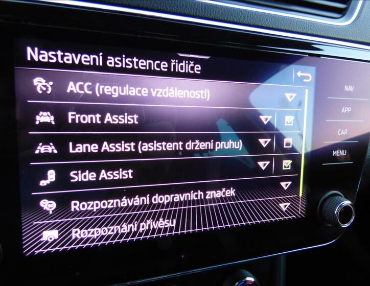 Škoda Superb 42