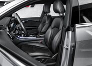 Audi Q8 13