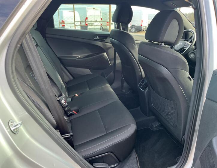 Hyundai Tucson 12