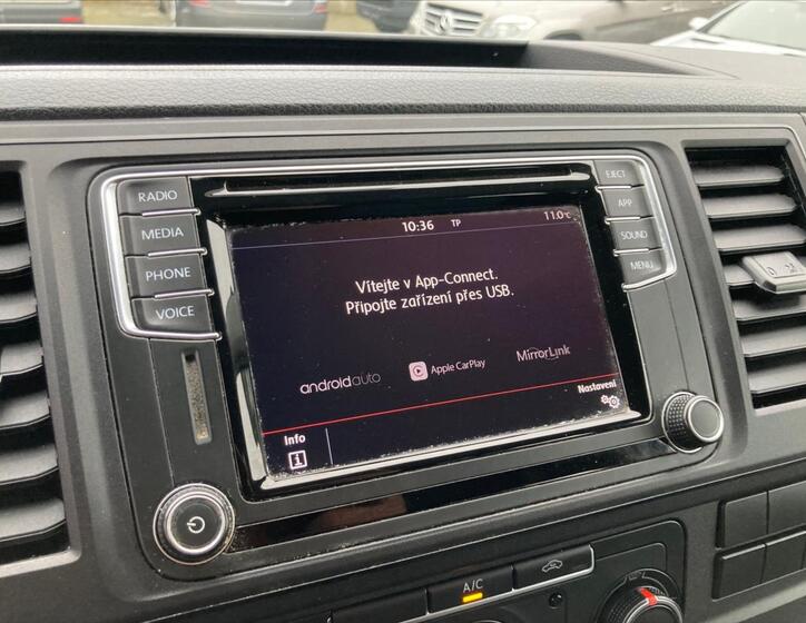 Volkswagen Transporter 26