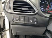 Hyundai i30 13