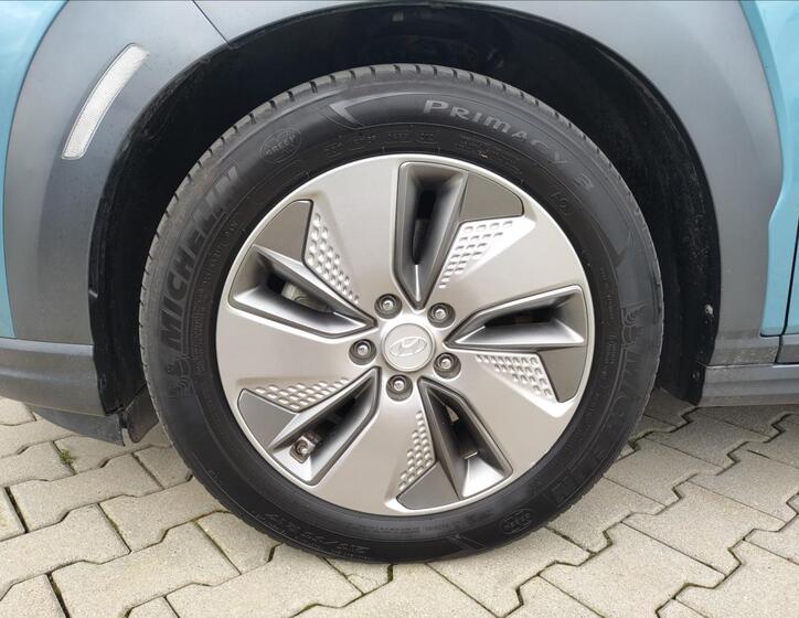 Hyundai Kona 9