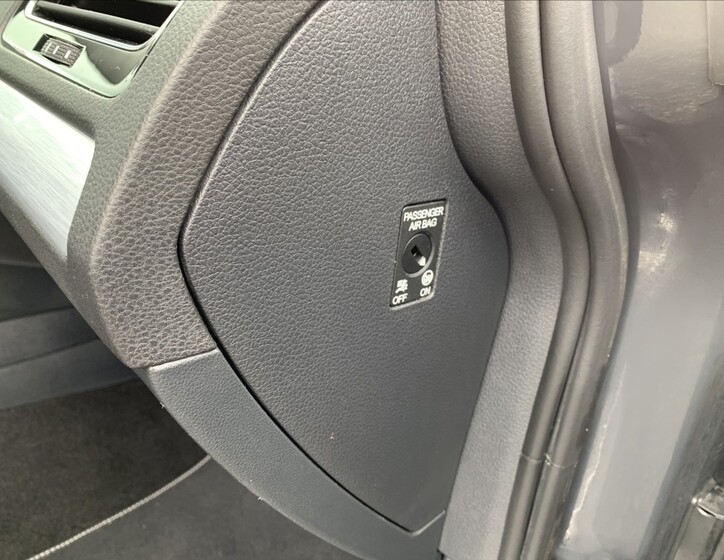 Volkswagen Golf 22