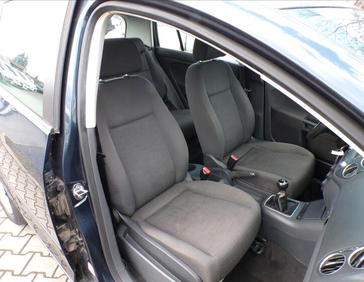 Volkswagen Golf Plus 23