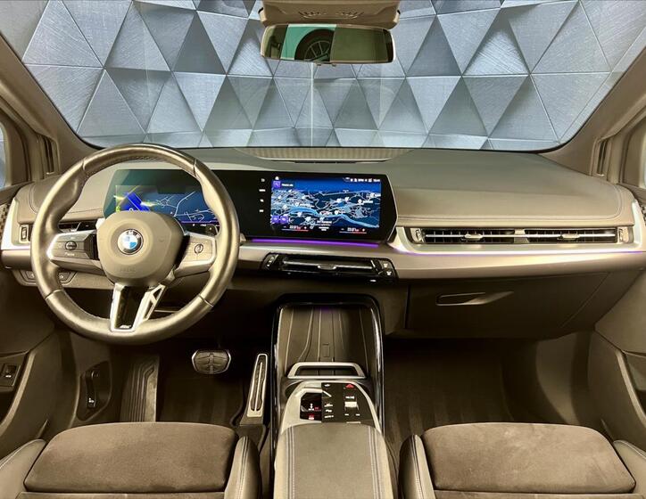 BMW Řada 2 10