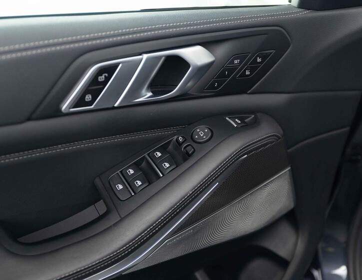 BMW X5 16