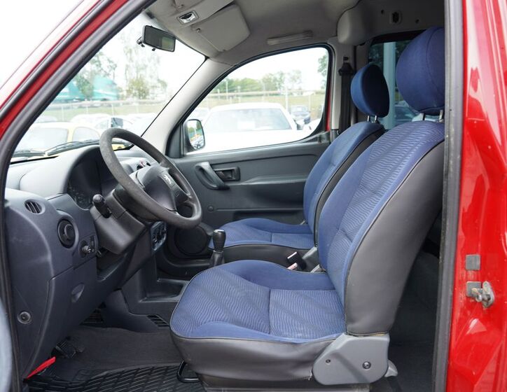 Peugeot Partner 18