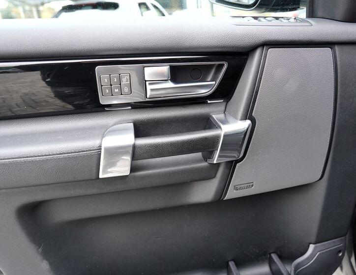 Land Rover Discovery 20
