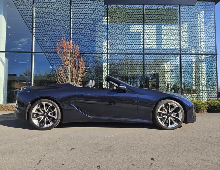 Lexus LC 500 8