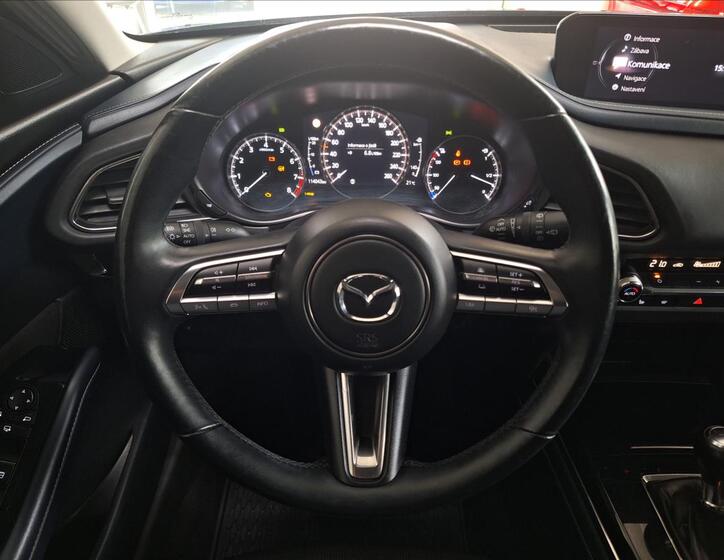 Mazda CX-30 8
