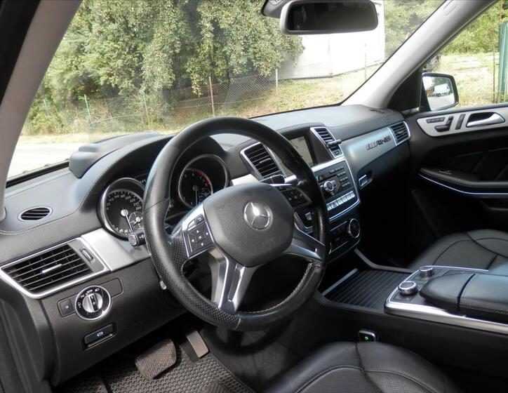 Mercedes-Benz GL 12