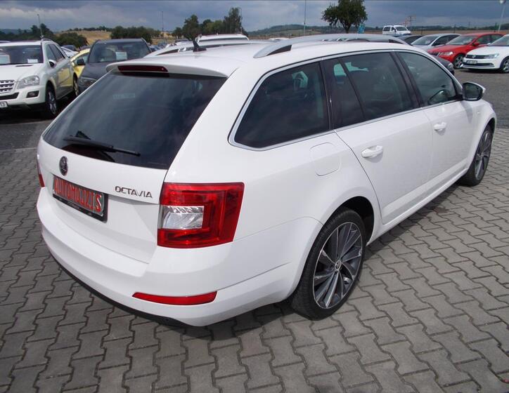 Škoda Octavia 11