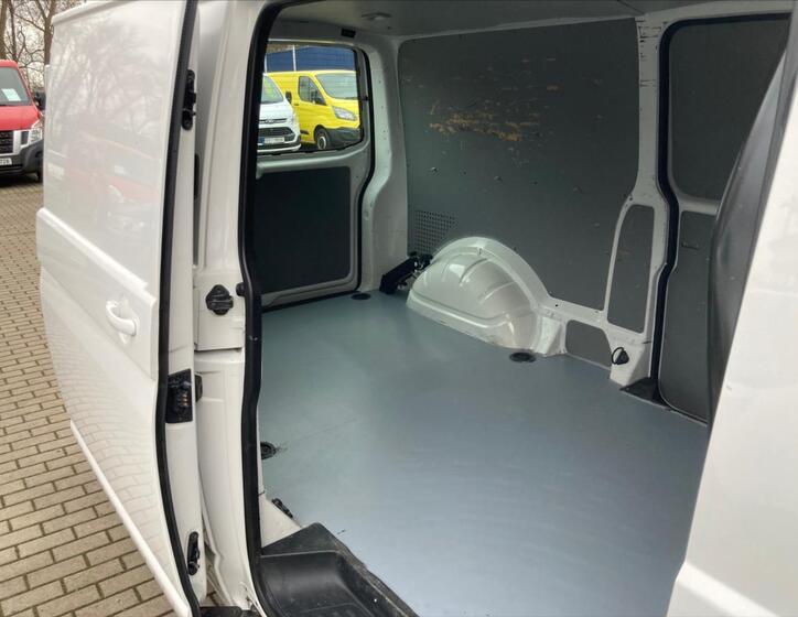 Volkswagen Transporter 33