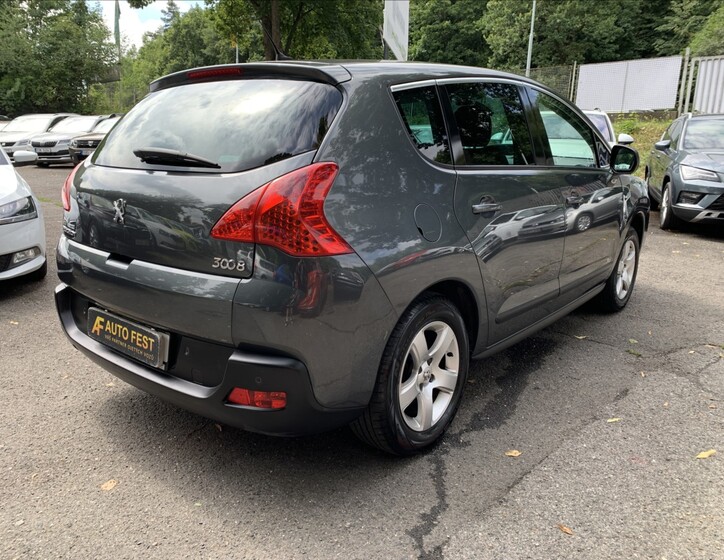 Peugeot 3008 5