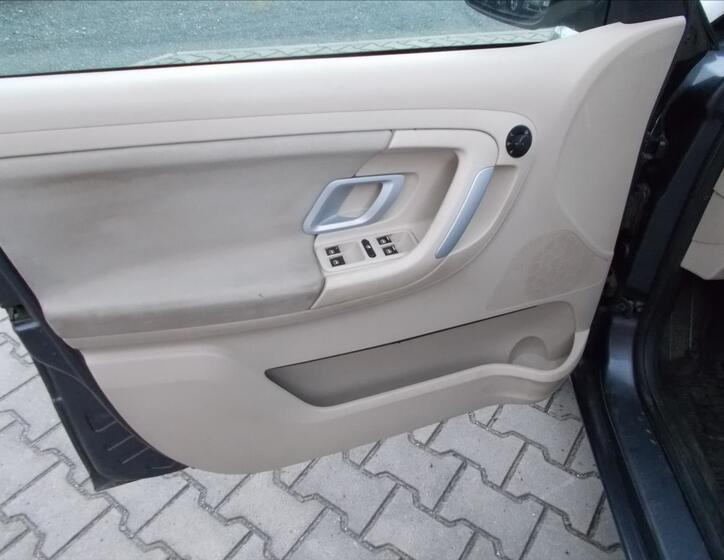 Škoda Fabia 25